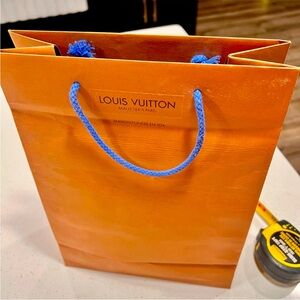 Louis Vuitton Orange + Blue  Medium Gift Bag 🧡